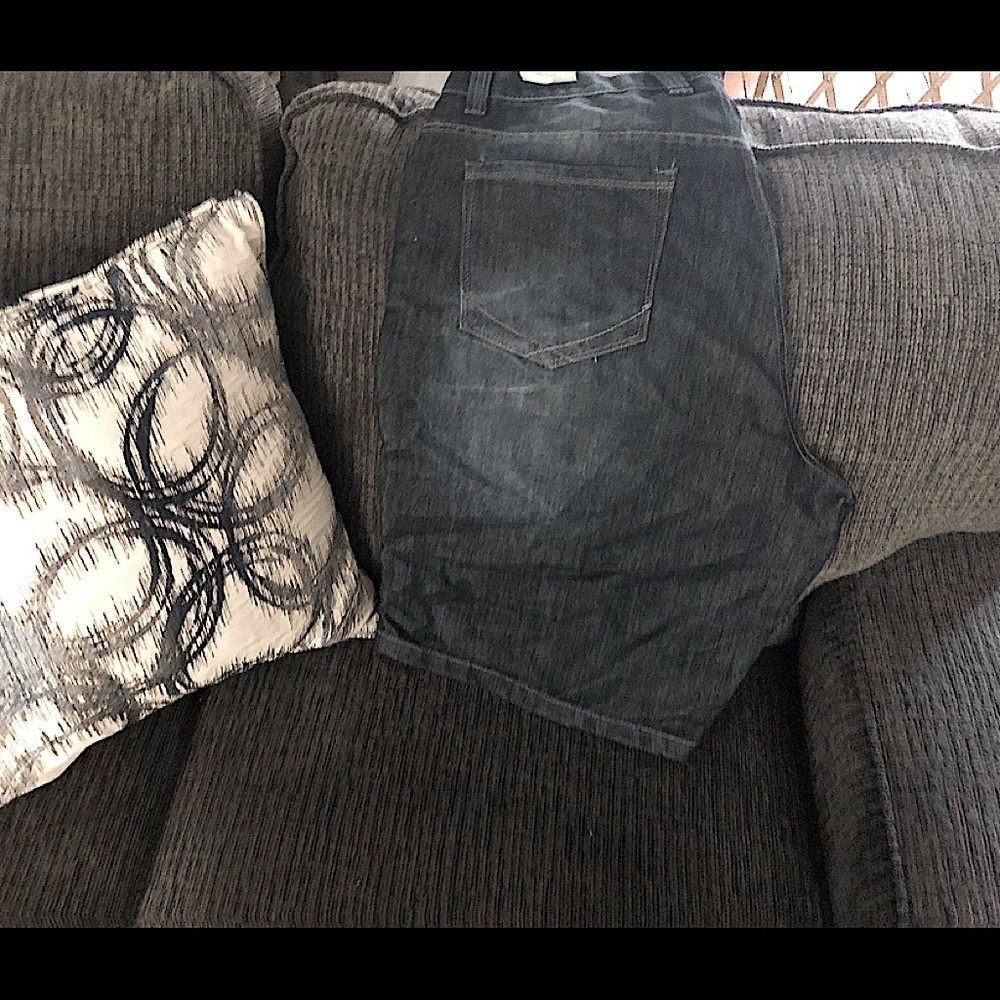 Men’s size 38 denim  Jean shorts